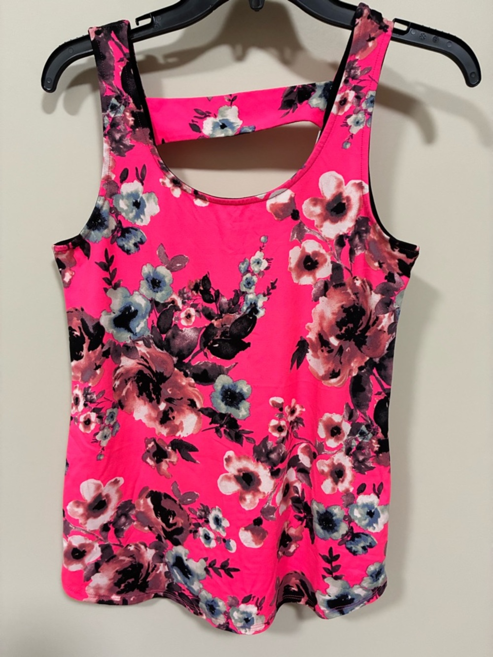 Pulse tank top small